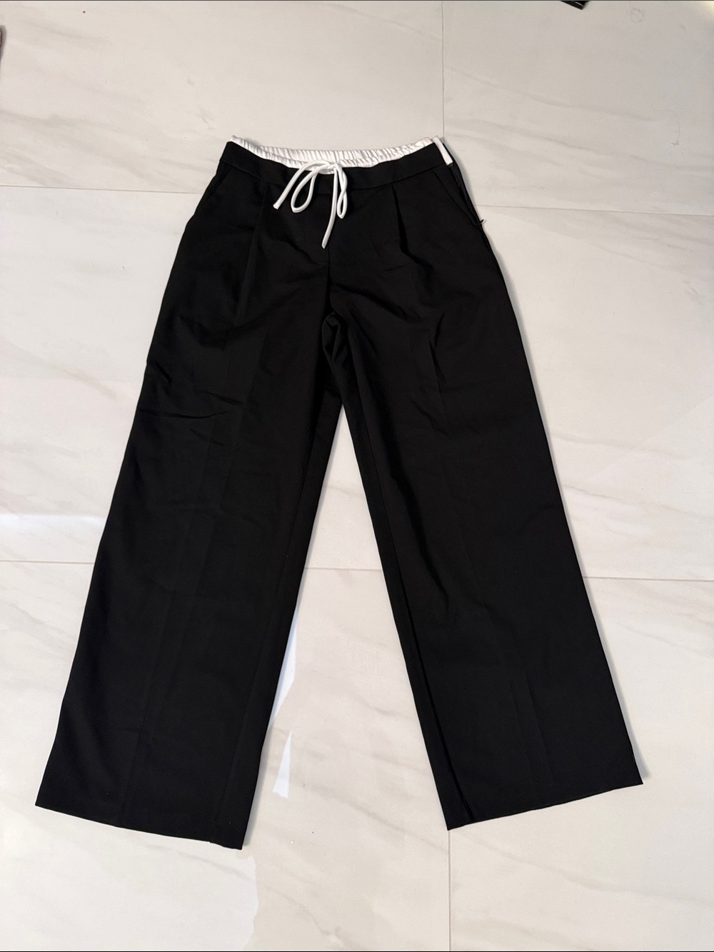 Zara Black Wide-Leg Drawstring Trousers with White Waistband